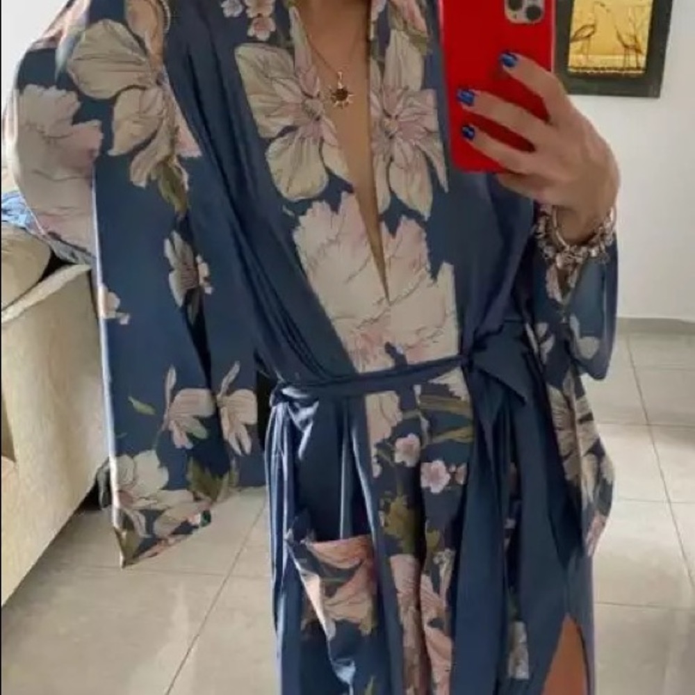 New Gorgeous Bohemian Floral Print Kimono Duster - Picture 7 of 16